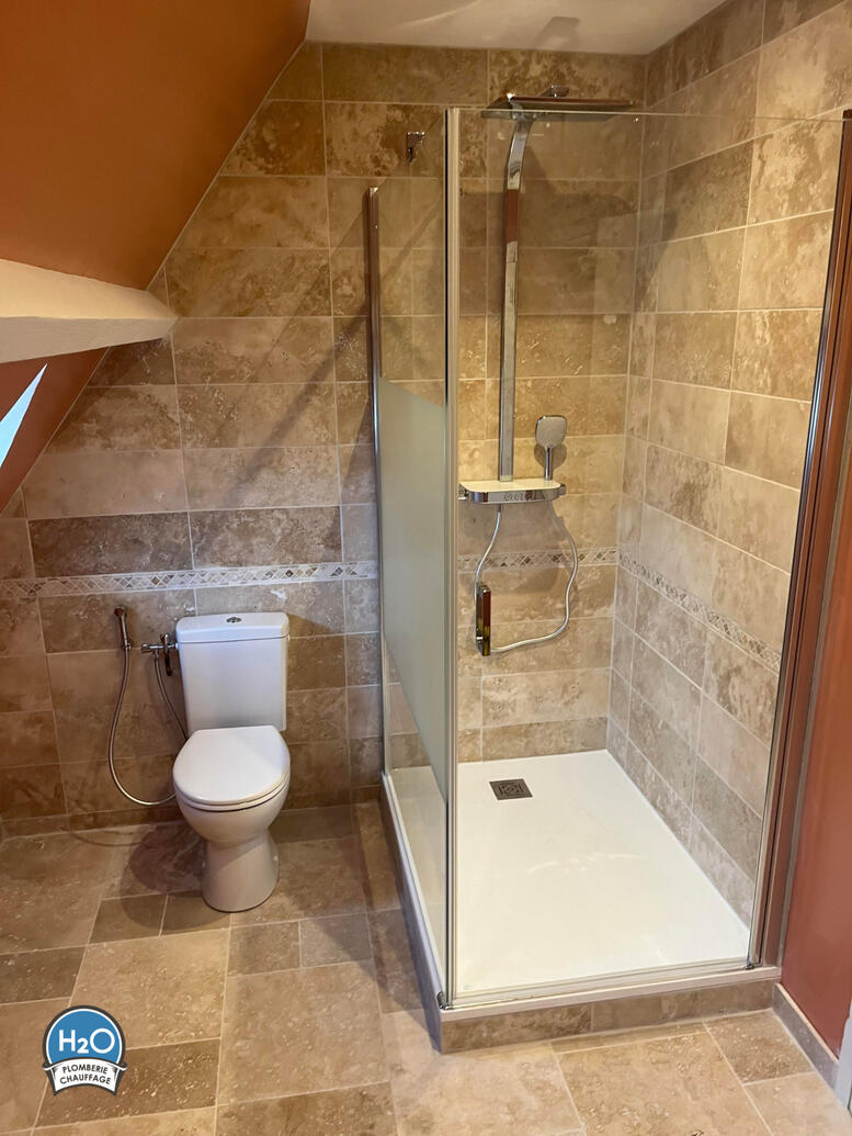 création salle de bain clé en main